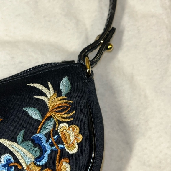 Dior Koi Mini Saddle Embroidered Satin - Picture 16 of 16